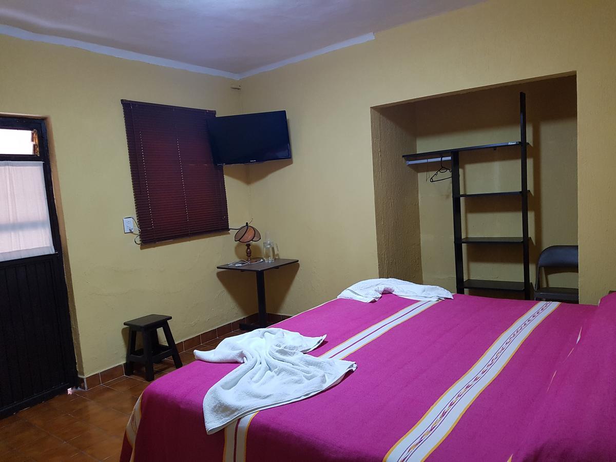 Hotel Nuevo Cupatitzio Uruapan  Dış mekan fotoğraf